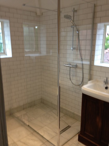 wetroom shower design, supply and installation in cheltenham